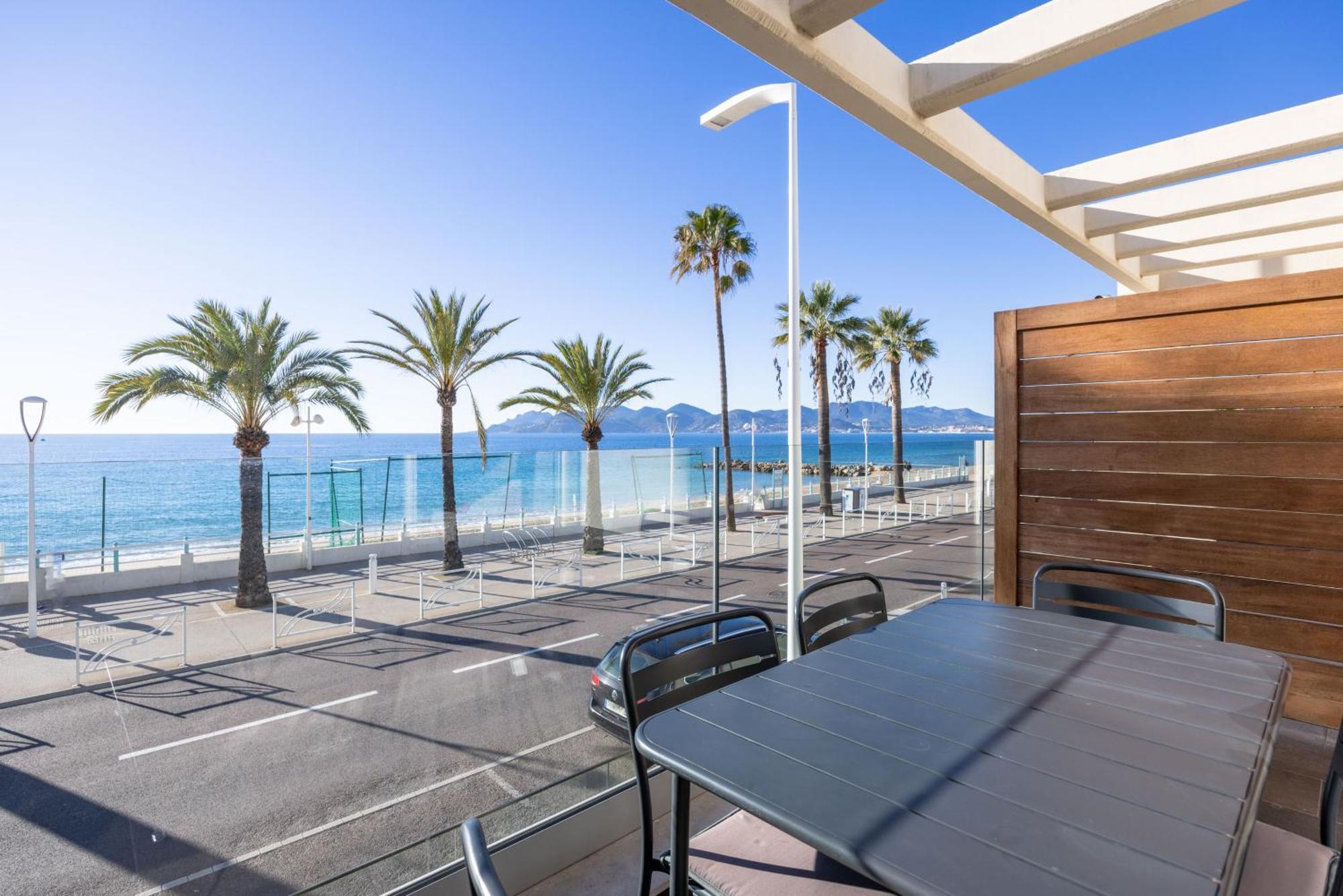 Le Midi 8 By Estates Cannes Exteriér fotografie