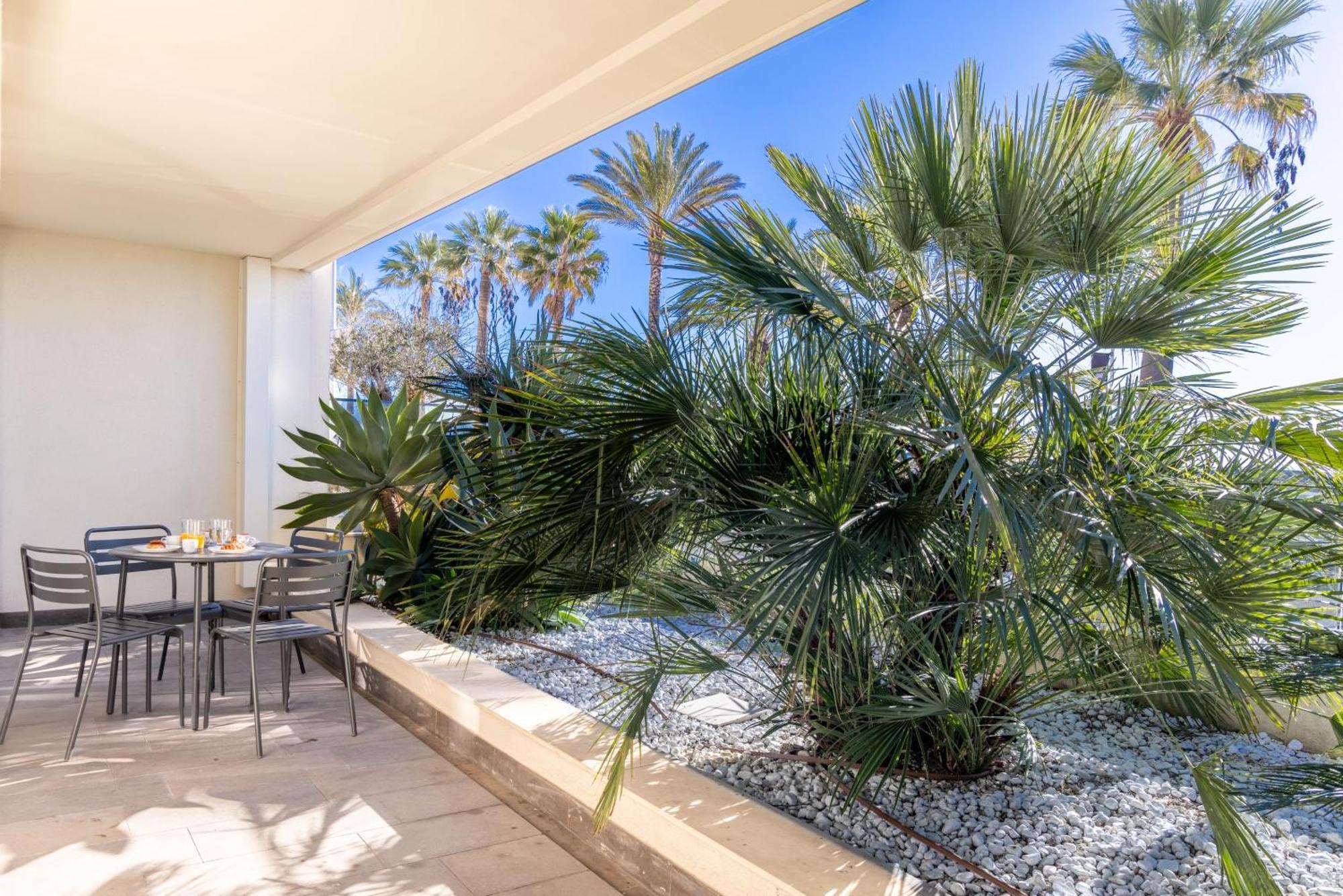Le Midi 8 By Estates Cannes Exteriér fotografie